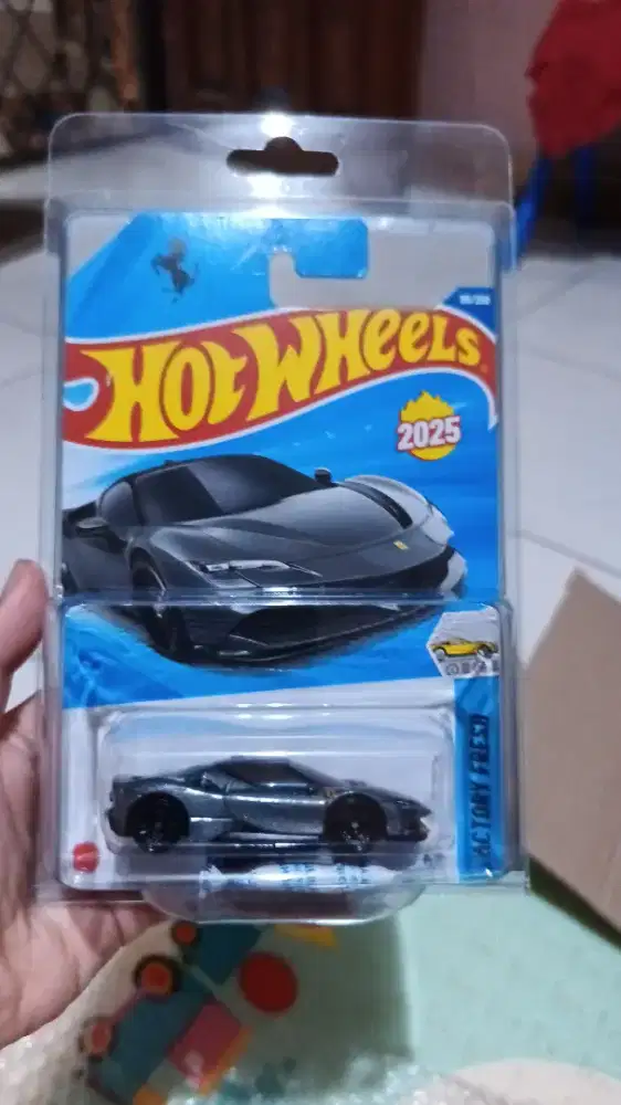 Hw Ferrari SF90