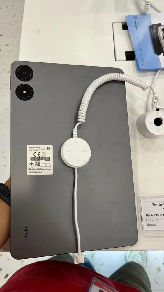 SEGAMPANG ITU CICILAN DI HOMECREDIT CUKUP KTP AJA