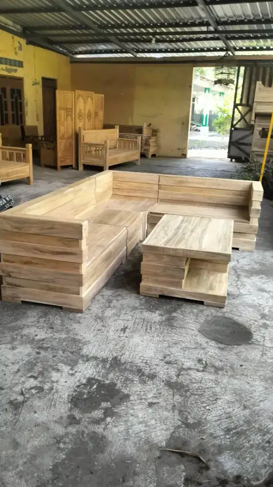 Kursi bok kayu akasianj