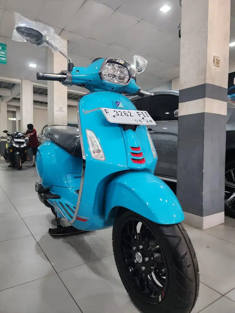 VESPA SPRINT 150 ABS TAHUN 2023(PUTRA TUNGGAL MOTOR)