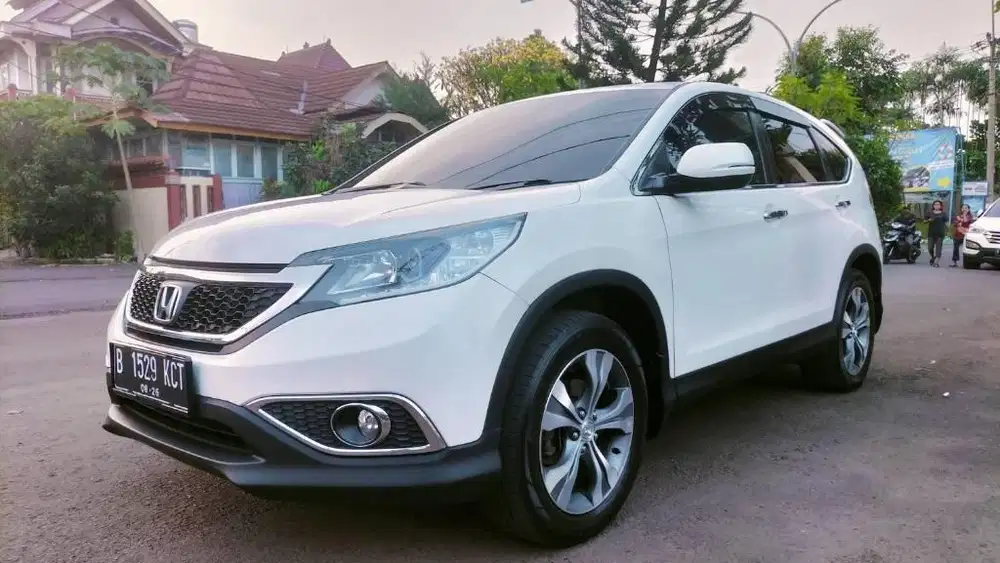 CRV 2.4 At 2014 Dp 10jt