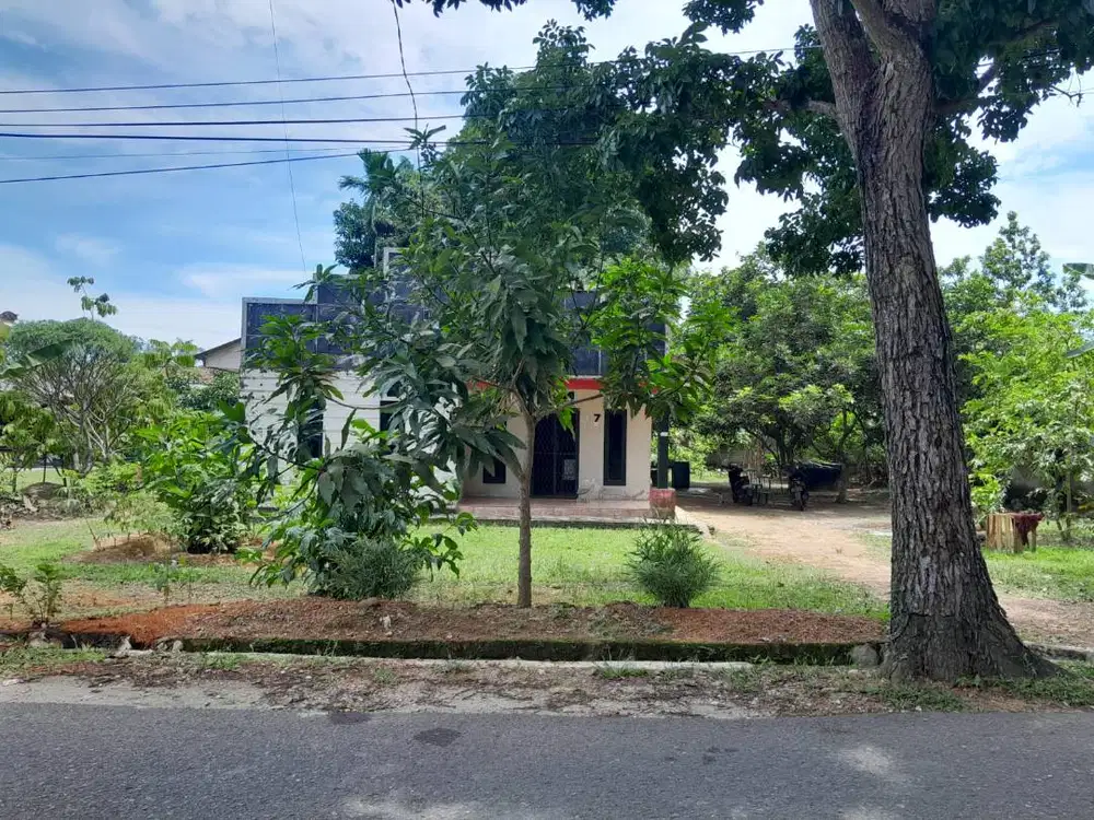 Rumah di Komplek Timah Pasir Garam di Pangkal Pinang Pangkal Balam