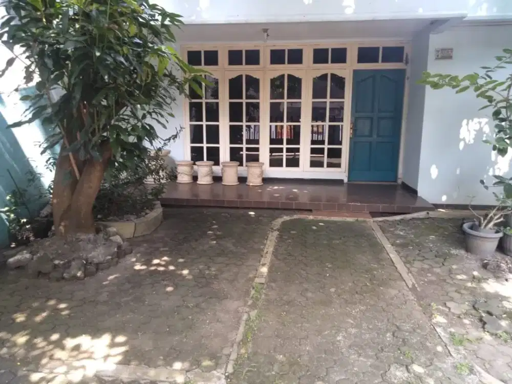 DIJUAL RUMAH DURI KOSAMBI