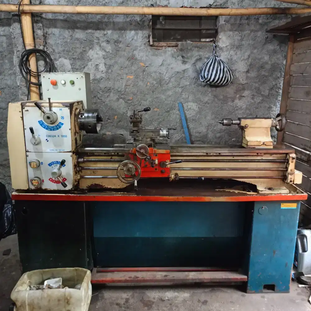 Mesin bubut co632A