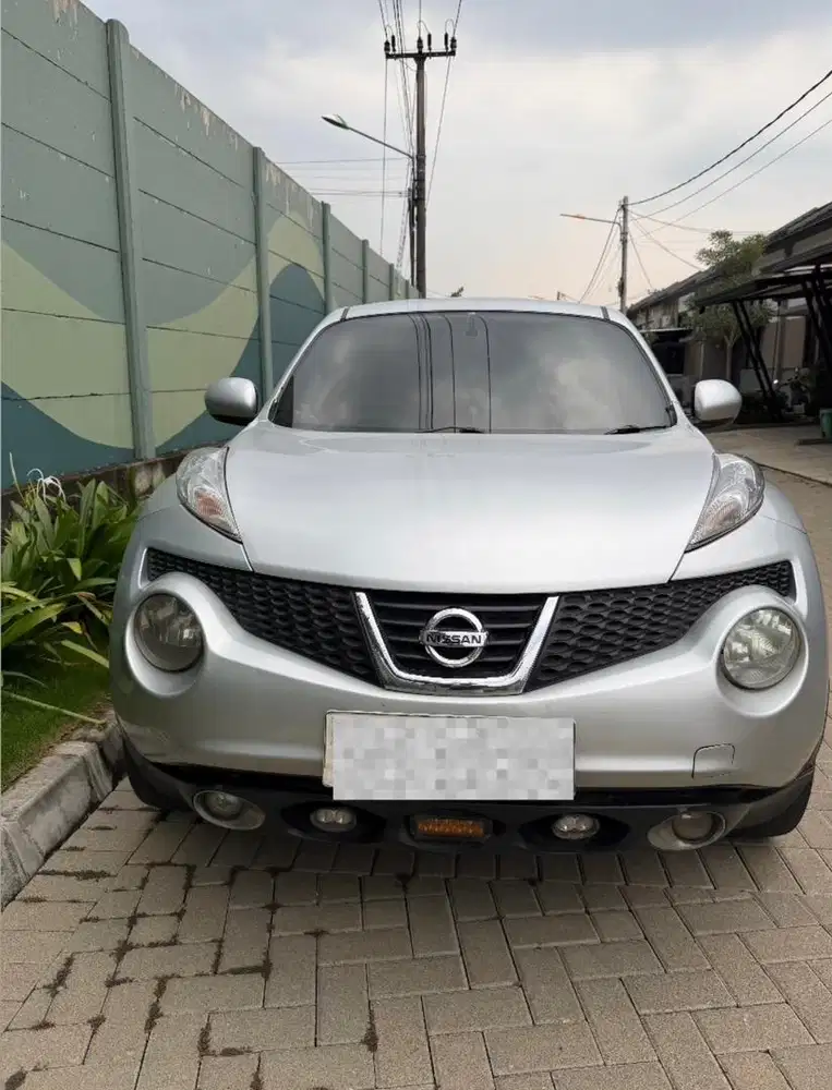 Nissan juke automatic 2012