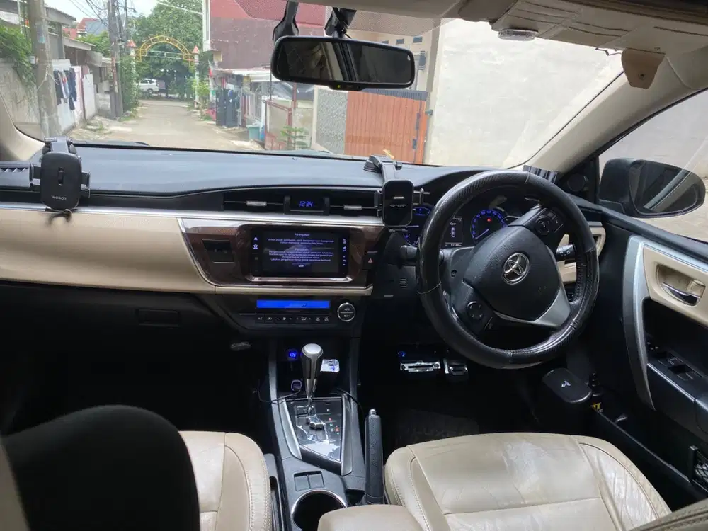 Toyota Corolla Altis 2016 Bensin