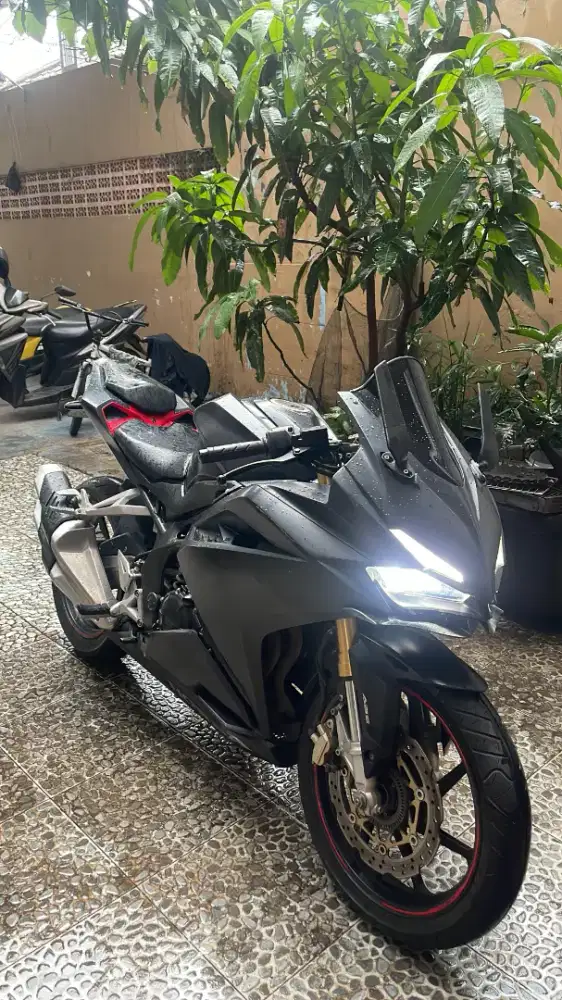 CBR 250 R 2017 ISTIMEWA