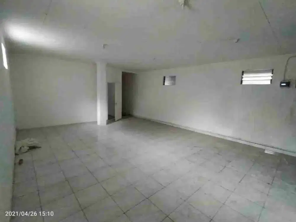 Jual Murah Rumah Pinggir jalan ramai sayap Kopo Leuwipanjang utk Usaha/Kantor