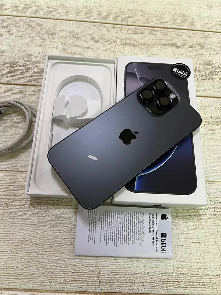 iPhone 16 Pro max 256GB black