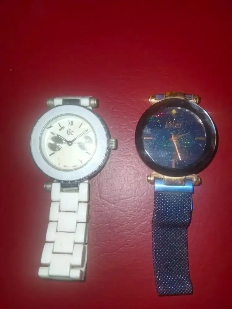 2 jam tangan kondisi batre habis