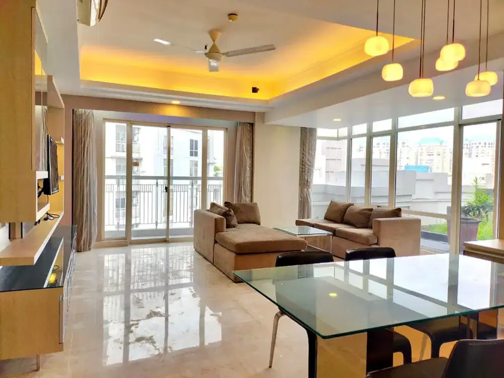 SEWA 3BR ROYAL MEDITERANIA GARDEN RESIDENCE DI TANJUNG DUREN FURNISH