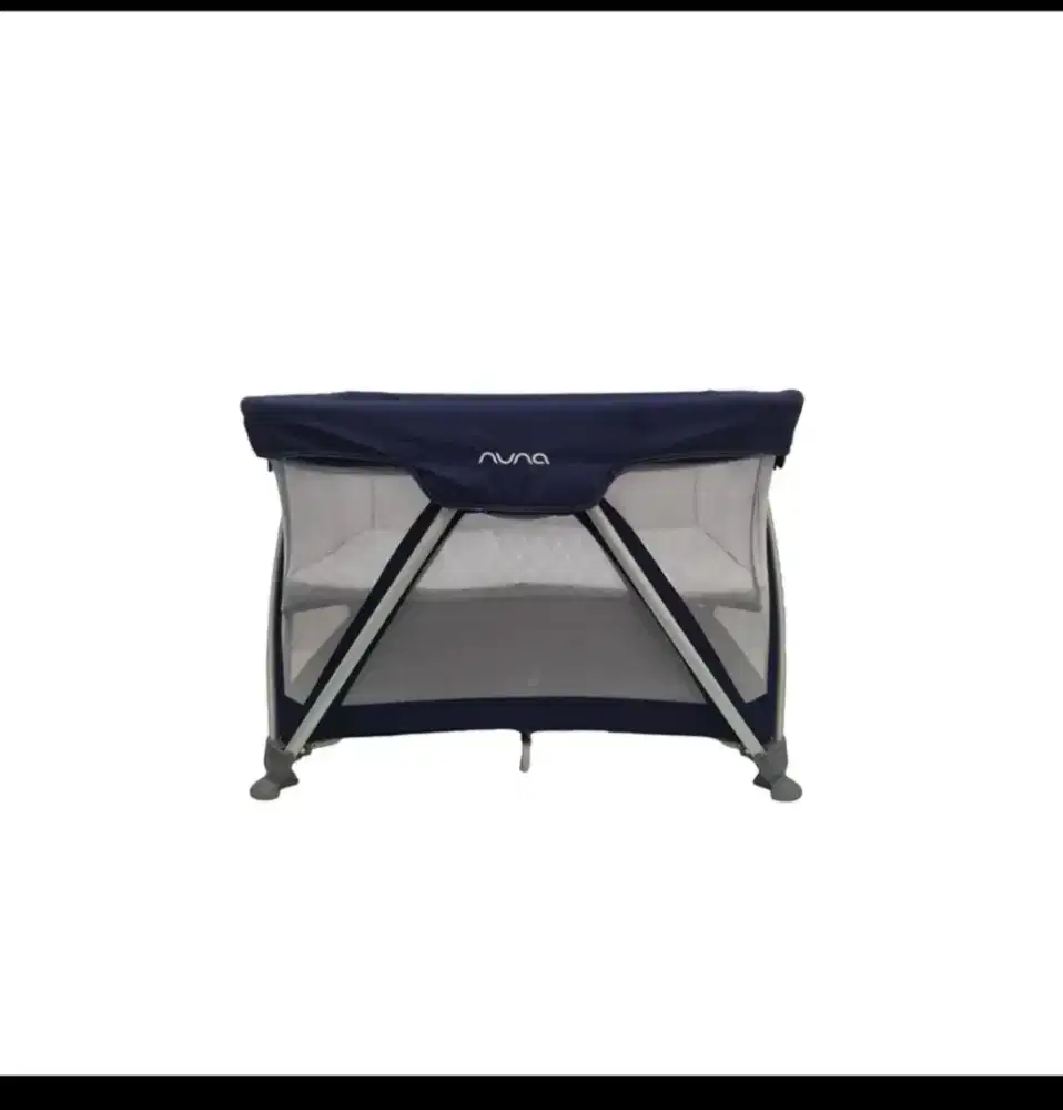 Tempat tidur baby merk nuna