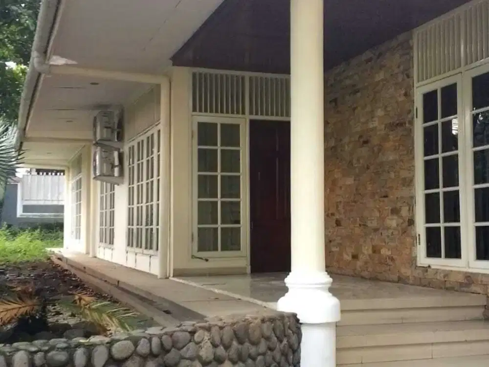 DIJUAL DAN SEWA RUMAH COCOK UNTUK KANTOR ATAU HUNIAN DI INDAH BUNCIT MAMPANG JAKSEL