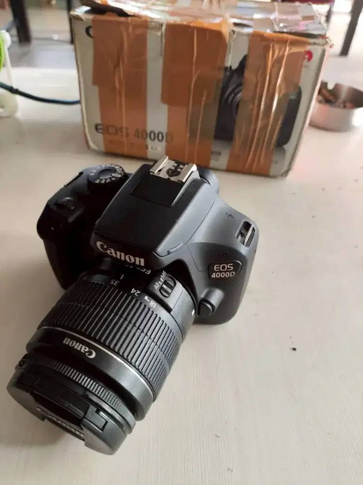 CANON EOS 4000D 18-55MM
