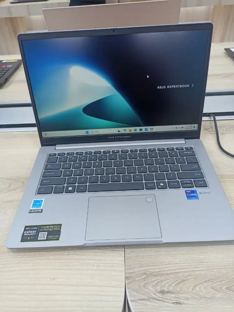 Cicilan laptop asus experbook