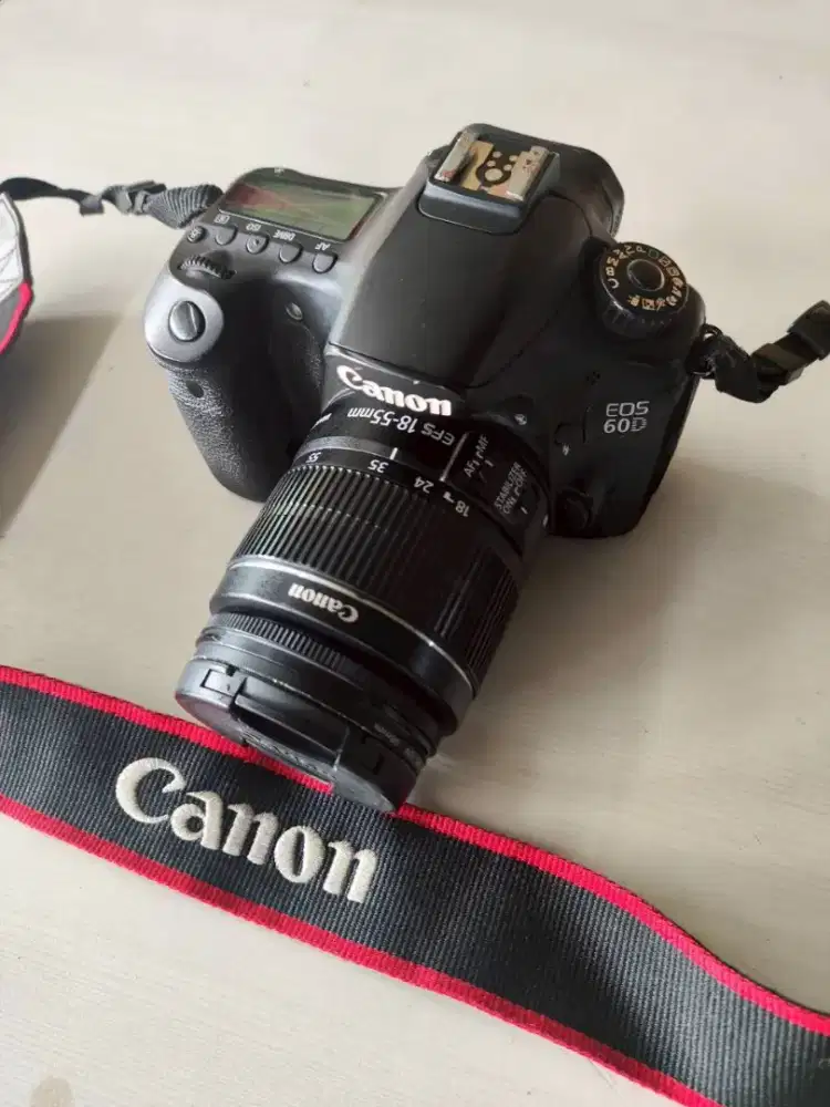 CANON EOS 60D 18-55