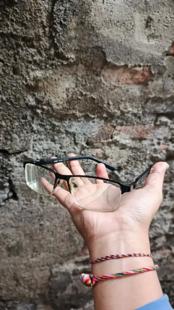 Jual frem kaca mata Pria NiKE