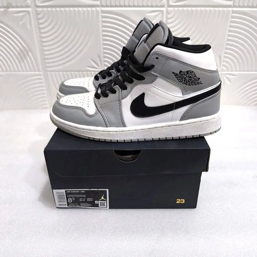 Sneakers Jordan 1 Mid Light Smoke Grey Size 42