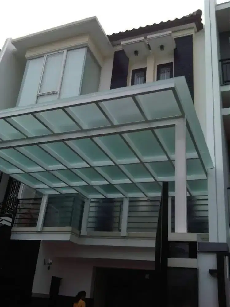 kanopi kaca tempered, 10 mm, rangka besi holo anti karat