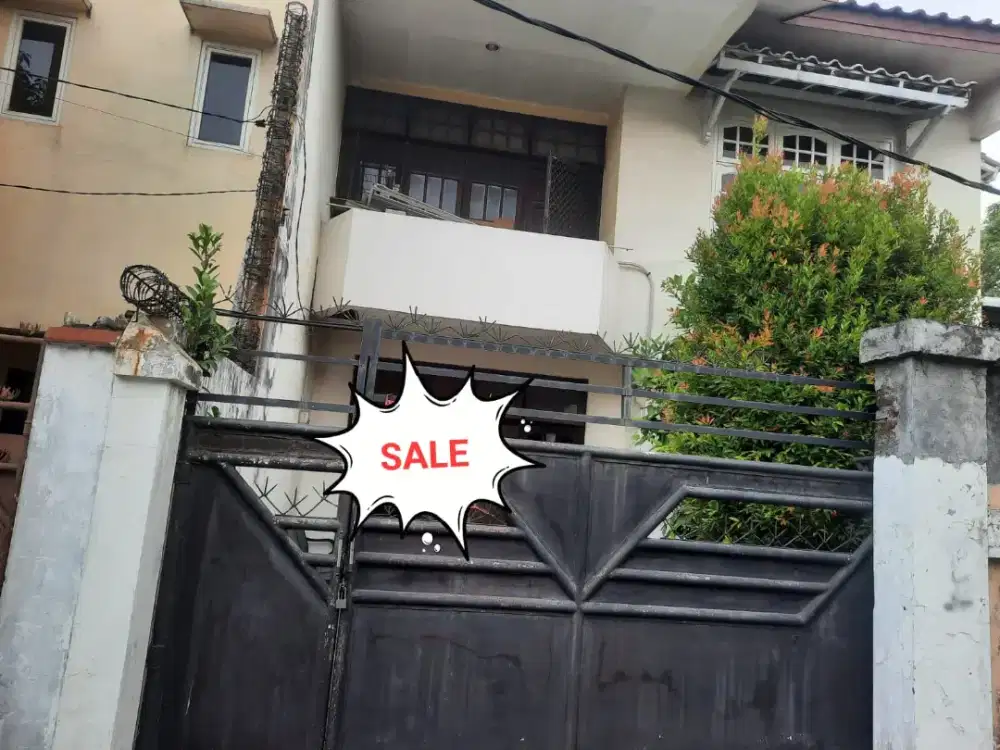 DIJUAL RUMAH HOOK 2LT DI DUKUH KUPANG UTARA ROW JALAN LUAS SIAP HUNI