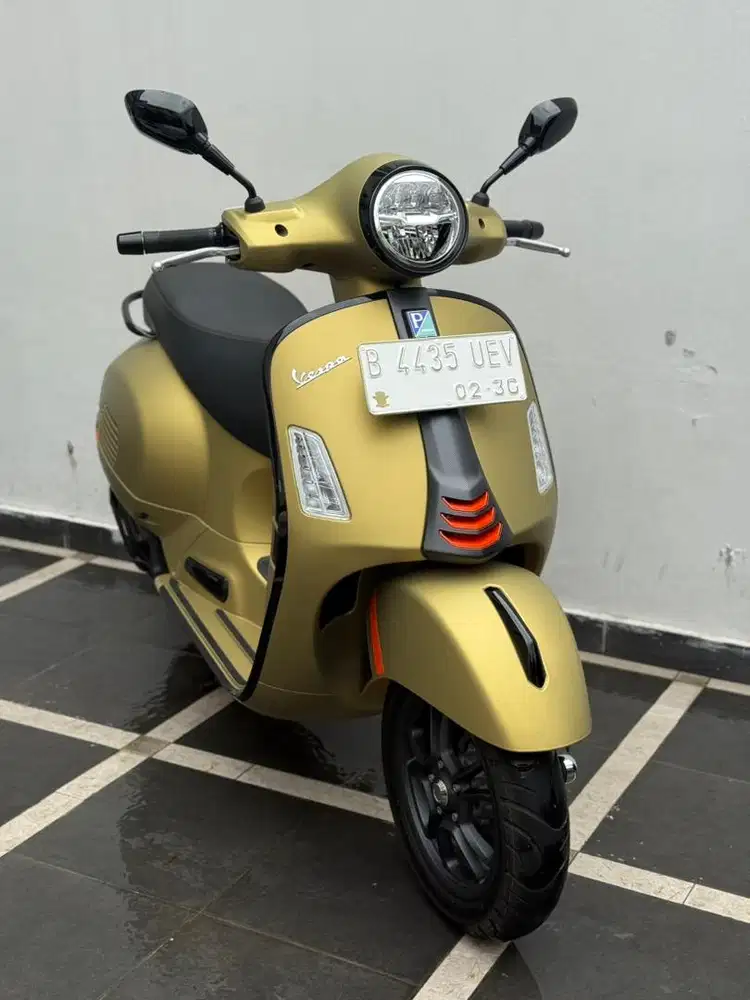 Vespa Gts Iget Abs 4V Keyles Asr 2025