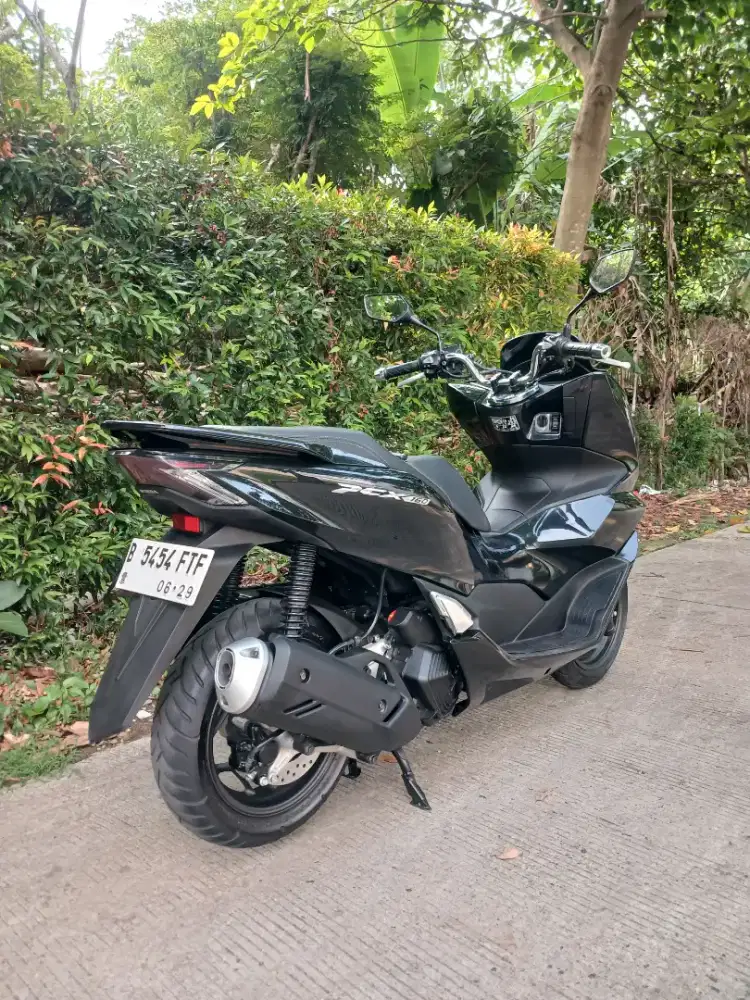 KM 10RB HONDA NEW PCX 160 CBS TAHUN 2024