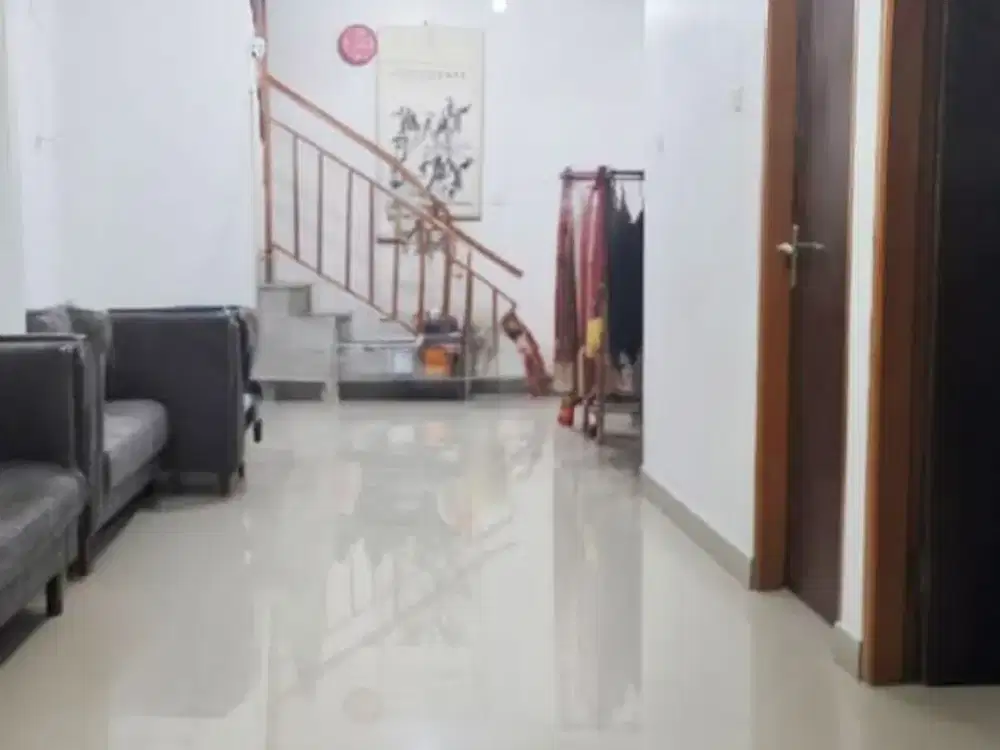 RUMAH BAGUS RAPIH SIAP HUNI GADING SERPONG SEKTOR SATU