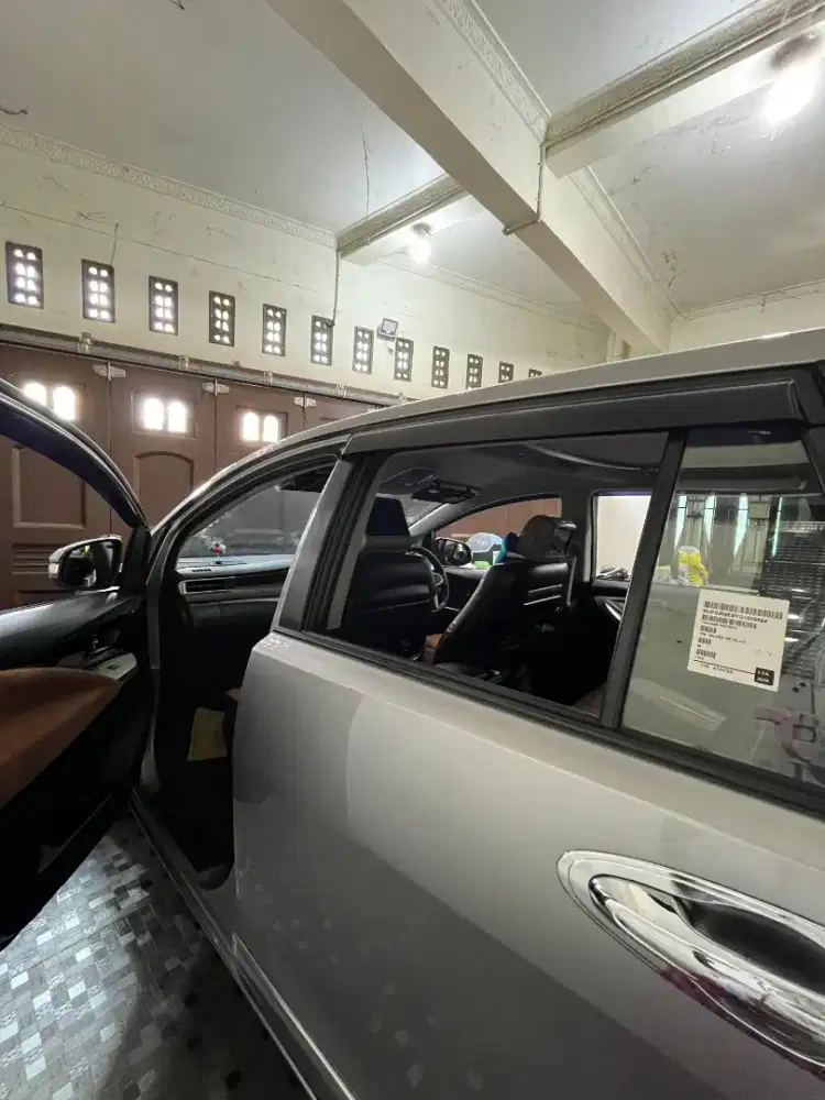 Dijual tampa perantara mbl servis rutin toyota, Km rendah,  pribadi