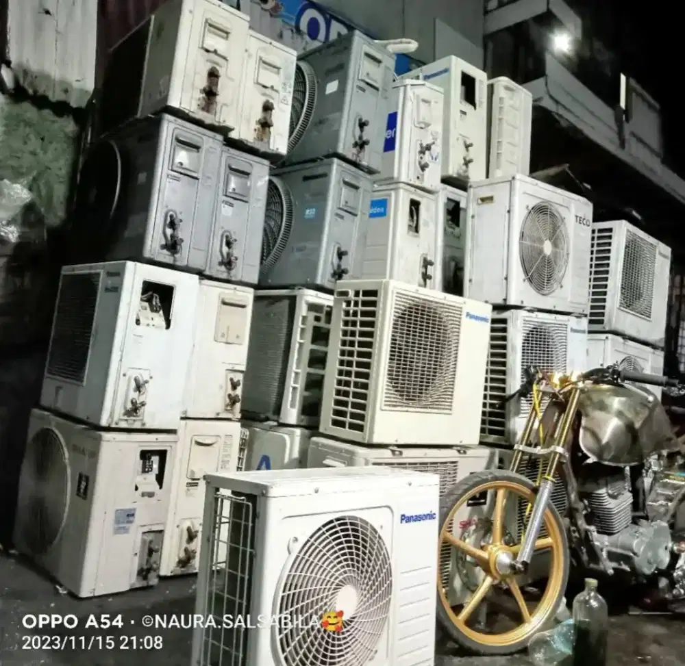 ROSOK AC RUSAK
BEKAS KANTOR, KOS