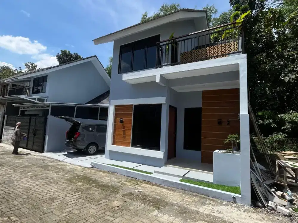 Wajib Lihat! Rumah Baru Mezzanine, 3 Menit ke UMY. Legalitas Komplet!