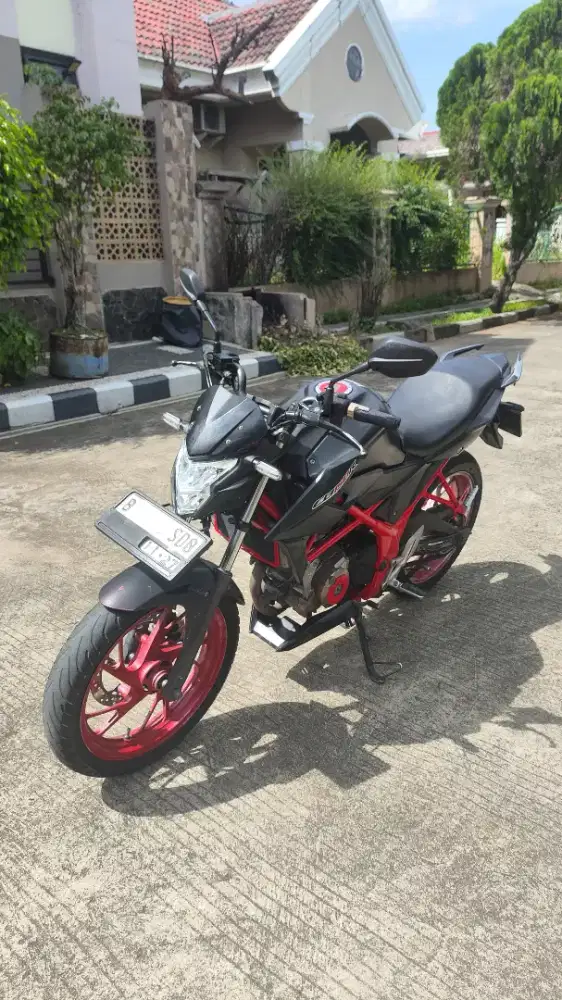 honda cb150r 2017