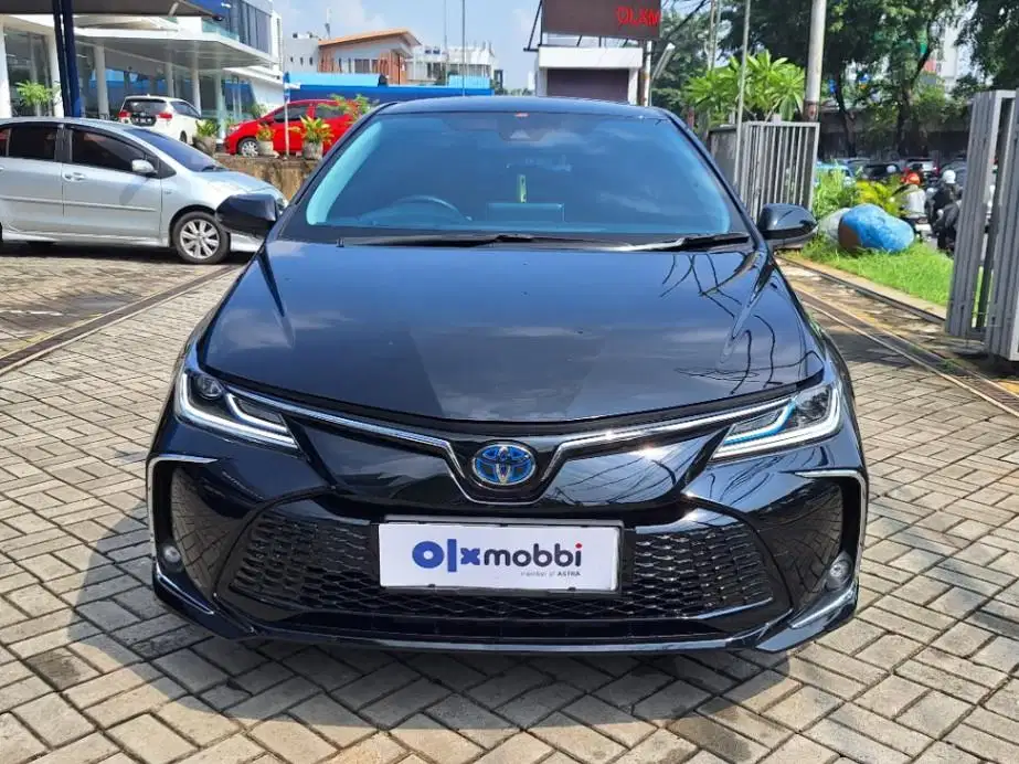 LOW DP Toyota Corolla Altis 1.8 Hybrid-AT 2022 VIN