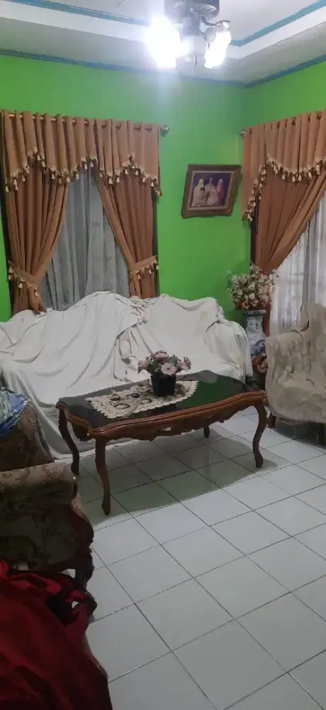 Rumah Utama Jakarta Timur