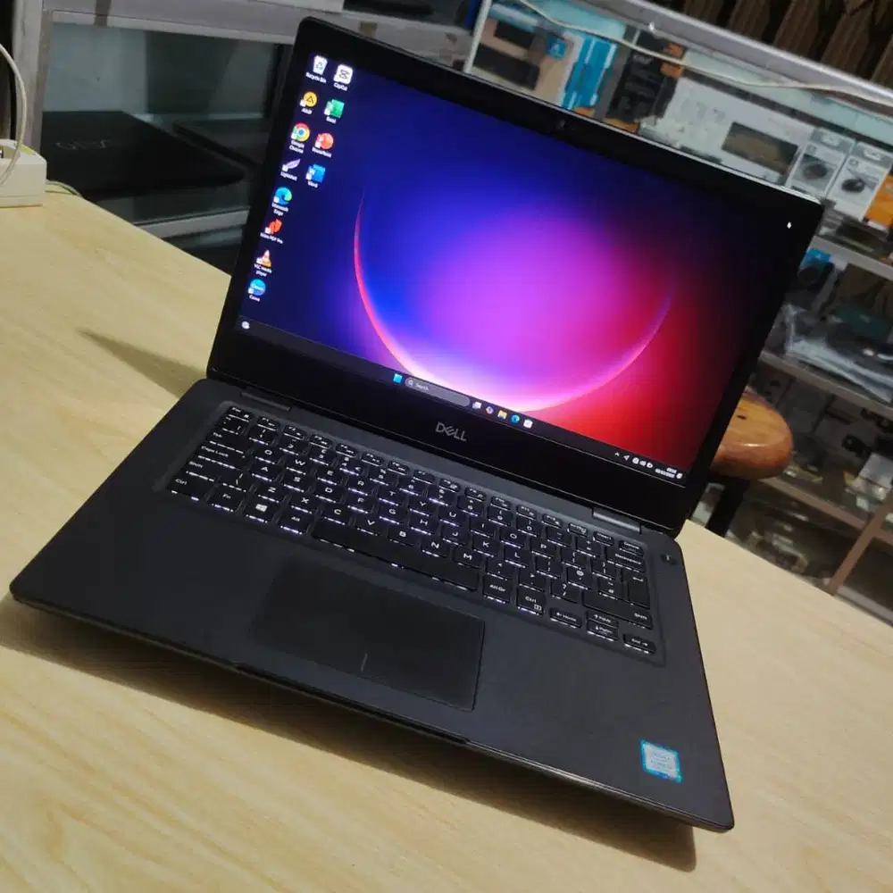 Laptop Dell Latitude Intel Core i5 Gen 8th 8/256 SSD Upgradeble Mulus