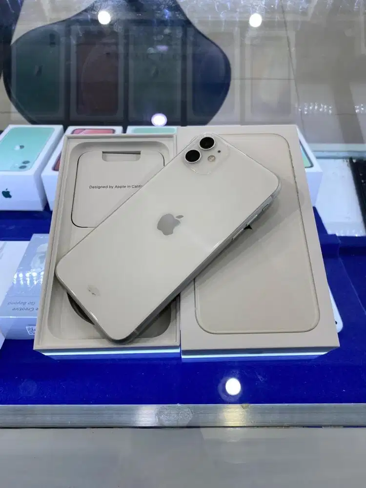iPhone 11 64Gb Resmi iBox Mulus LikeNew