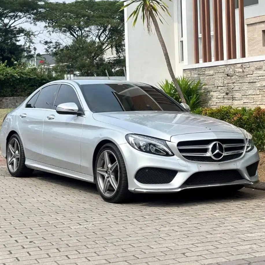 (CASH) Mercedes Benz C200 AMG W205 2018