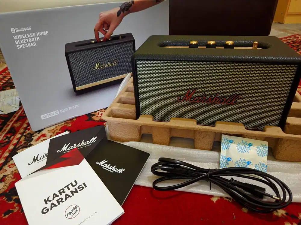 Marshall Acton II & JBL GO 2