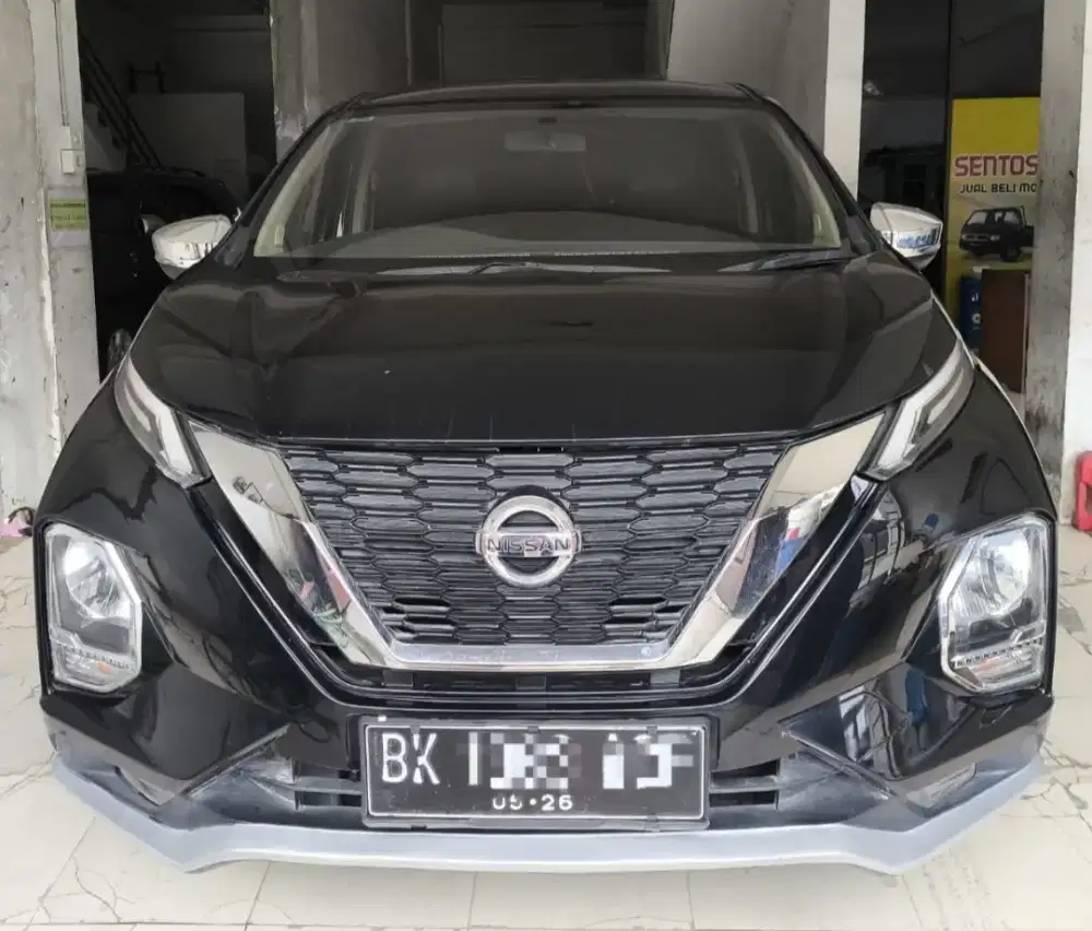 Livina VL matic 2020 Hitam