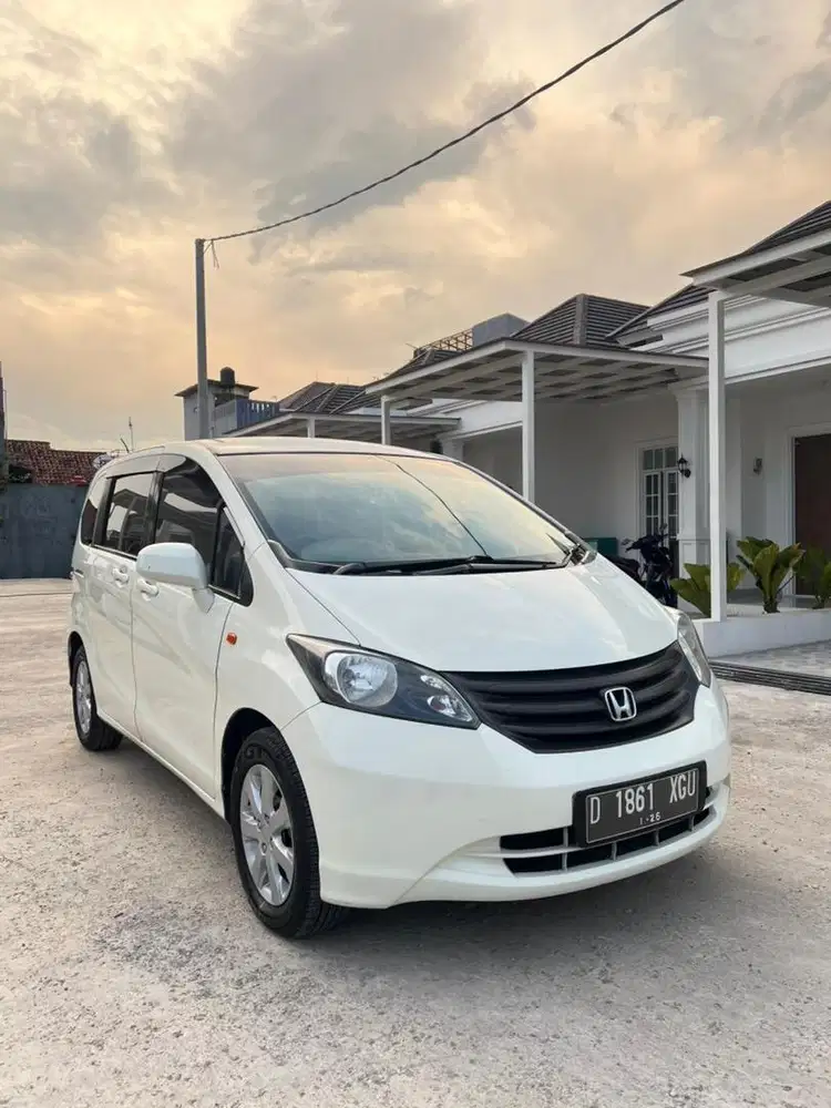 Freed SD tahun 2010 istimewa siap pakai