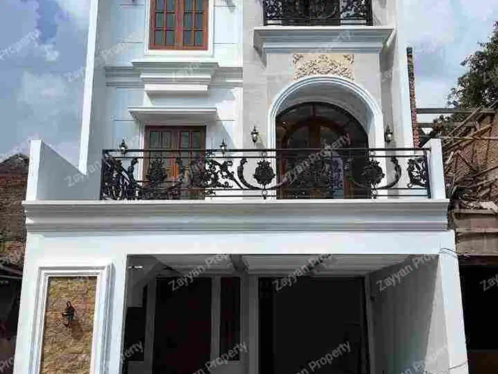 Rumah Cantik American Style Jagakarsa Jakarta