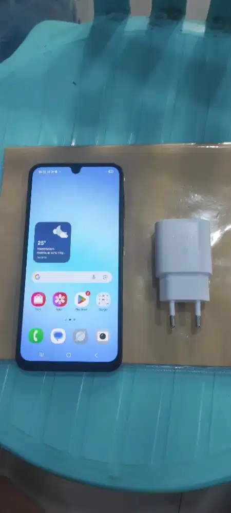 SAMSUNG A17 5G 8/256 MULUS LIKE NEW
