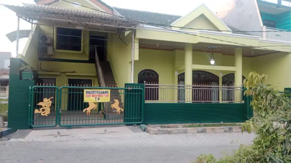 Dikontrakan Rumah cocok untuk usaha di Taman Sidoarjo