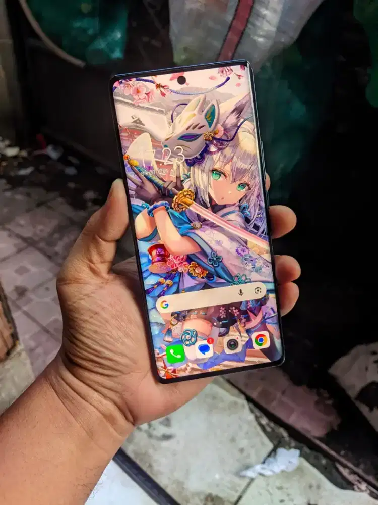 Tecno Spark 20 Pro+ 8/256GB Layar Lengkung