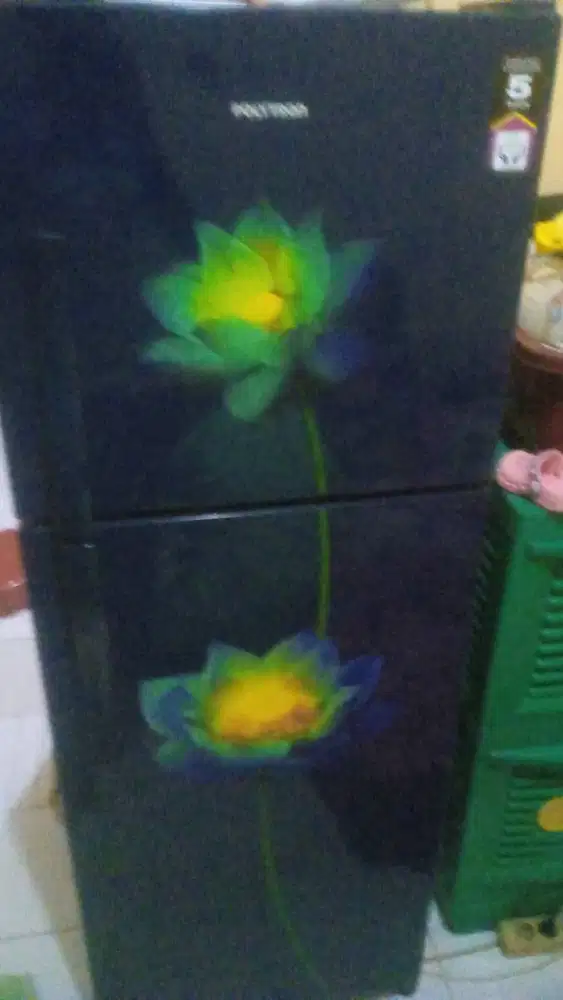 Kulkas polytron 1.400