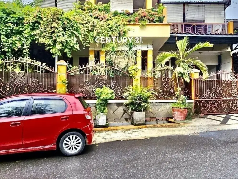 Dijual Rumah Induk Beserta Kamar Kost Kostsan Aktif Di BIntaro