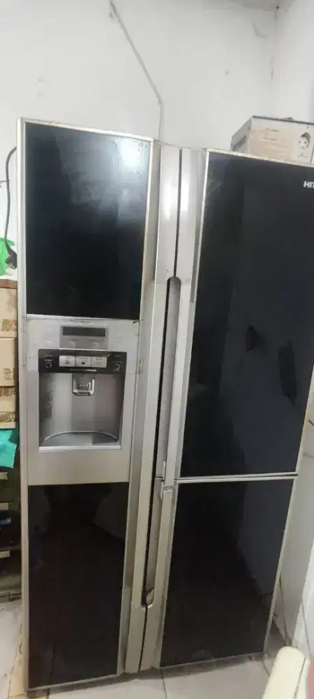Kulkas hitachi tidak dingin bekas