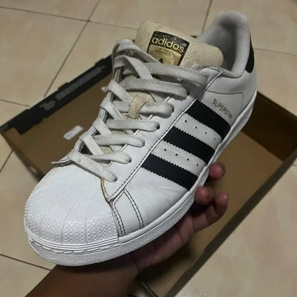 Sepatu Sneakers Adidas Superstar White Black