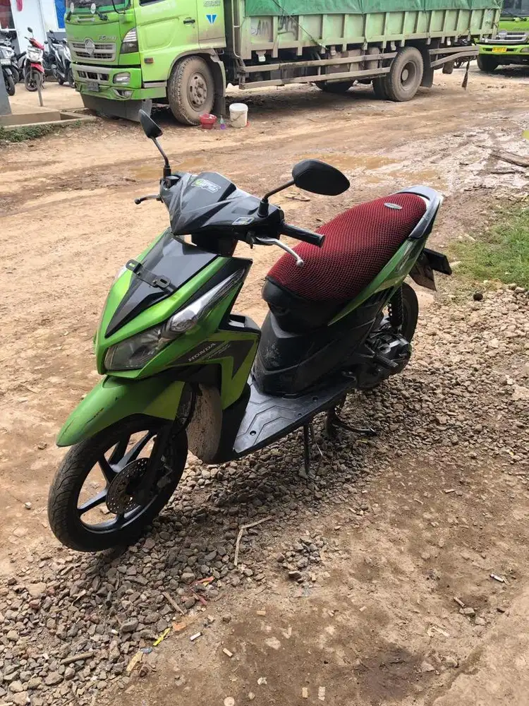 Dijual saja Vario Karbu 2011 Noken