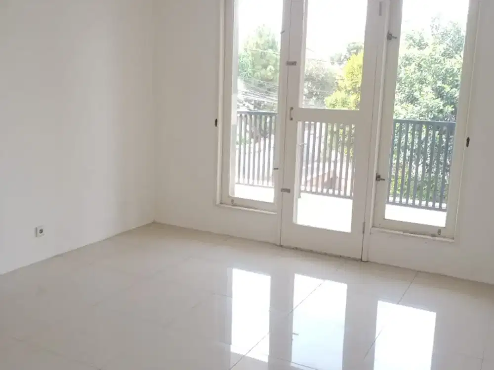 Rumah disewakan di Cilandak