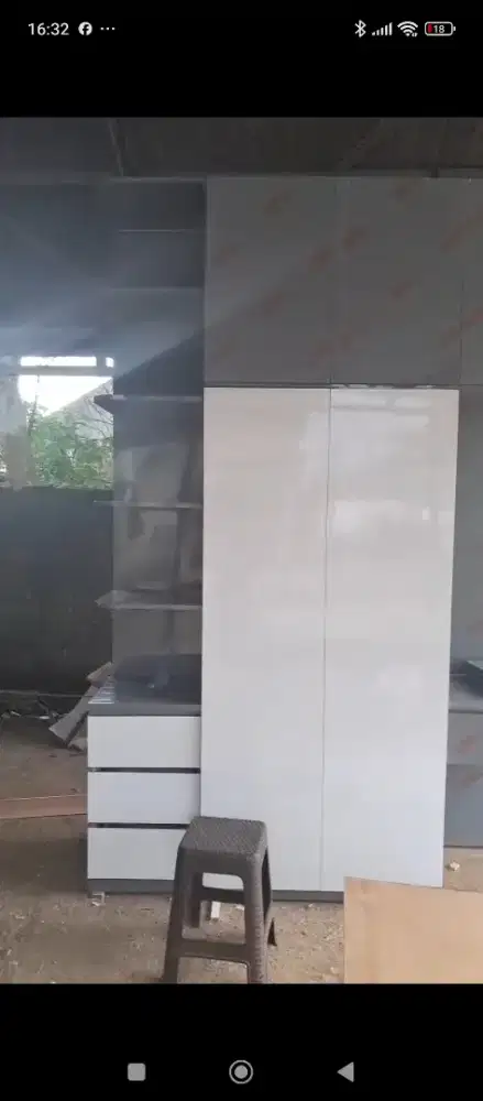 Dicari  host untuk e-commerce